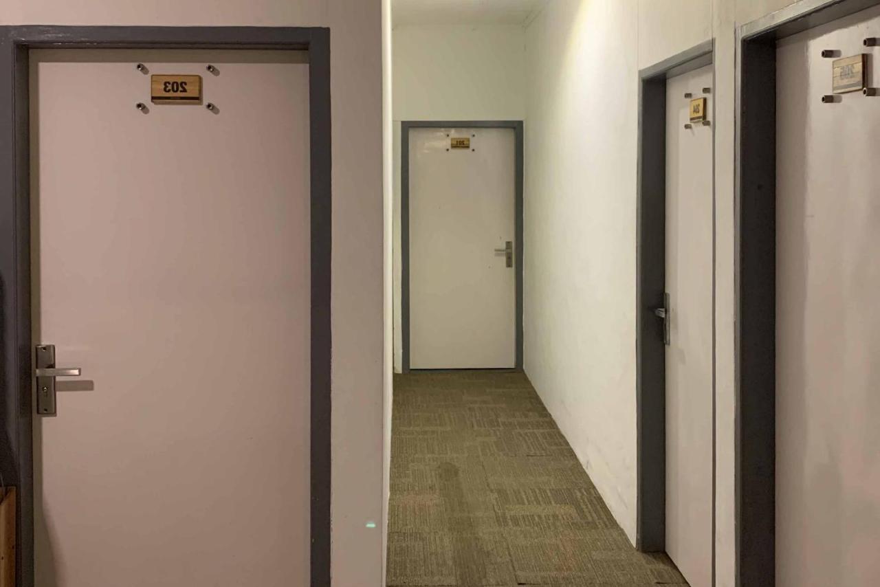 Hotel Ananda Syariah Redpartner 부키팅기 외부 사진