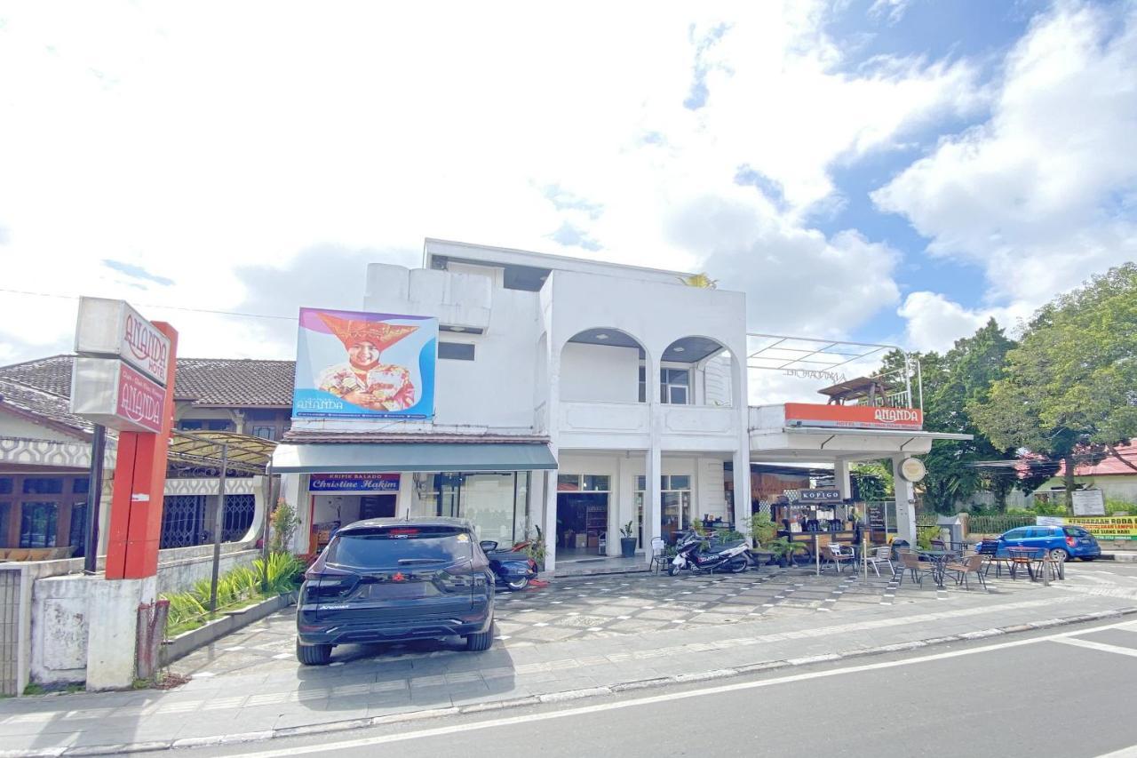 Hotel Ananda Syariah Redpartner 부키팅기 외부 사진